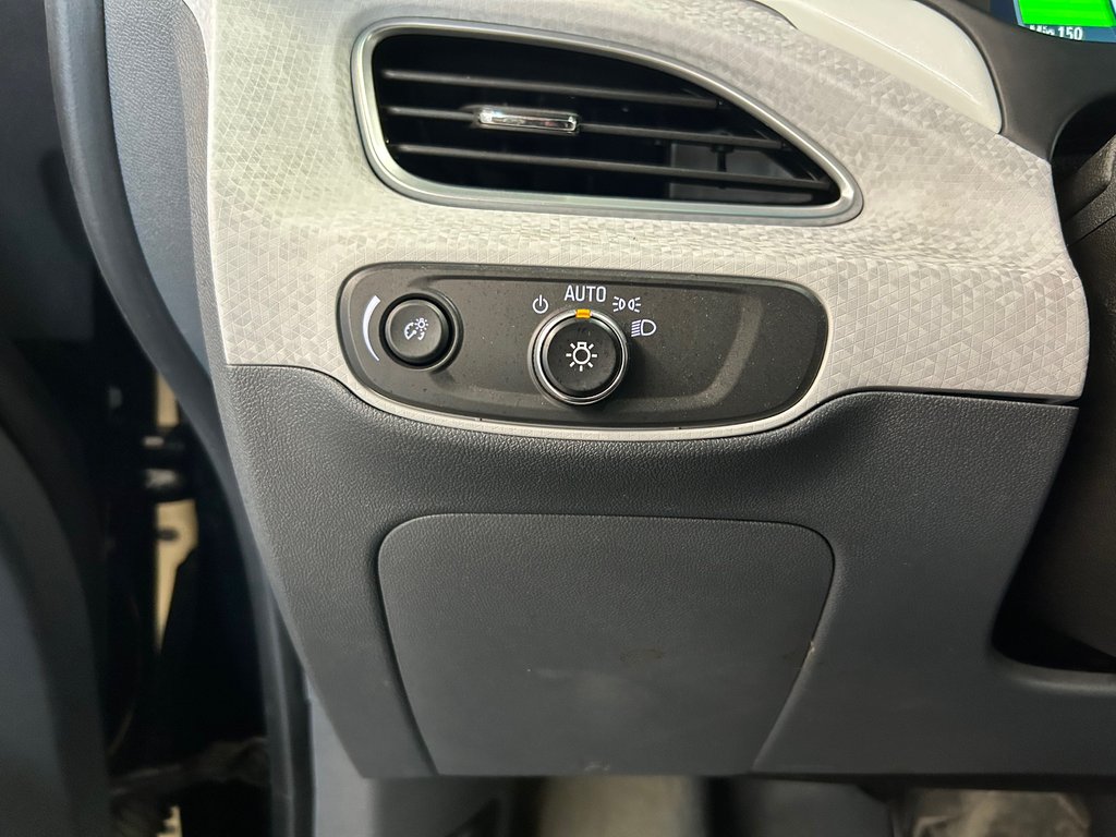 Chevrolet Bolt EV LT, JAMAIS ACCIDENTÉ, 417KM AUTONOMIE, MAGS 2021 à Mirabel, Québec - 33 - w1024h768px