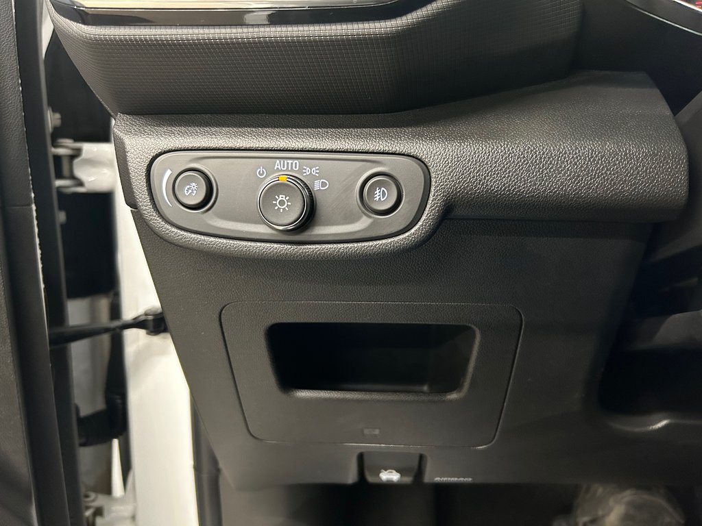 2021 Chevrolet Trailblazer LT, JAMAIS ACCIDENTÉ, AWD, HITCH, MAGS in Mirabel, Quebec - 23 - w1024h768px