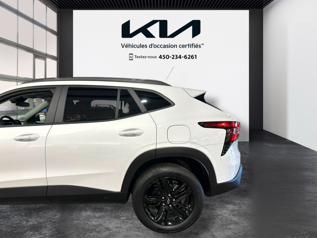2025 Chevrolet Trax ACTIV, JAMAIS ACCIDENTÉ, 8 PNEUS, CUIR, MAGS in Mirabel, Quebec - 25 - w1024h768px