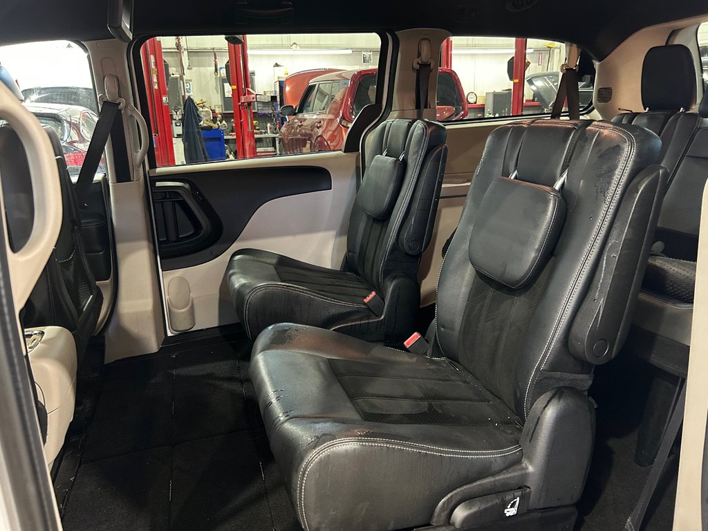 2016 Dodge Grand Caravan SXT Premium Plus, JAMAIS ACCIDENTÉ, DVD, CUIR in Mirabel, Quebec - 26 - w1024h768px