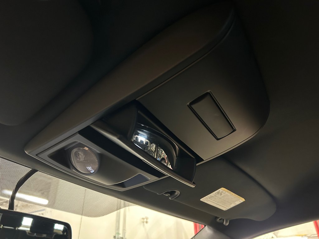 2016 Dodge Grand Caravan SXT Premium Plus, JAMAIS ACCIDENTÉ, DVD, CUIR in Mirabel, Quebec - 24 - w1024h768px