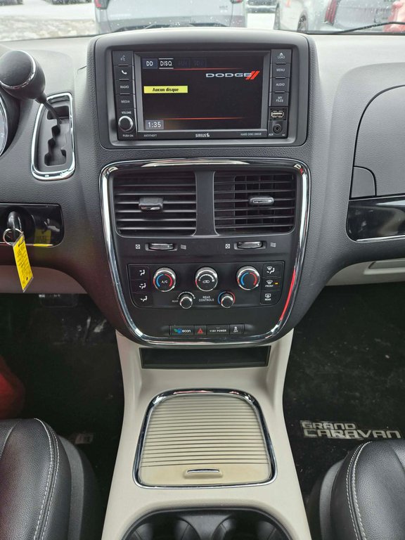 2016 Dodge Grand Caravan SXT Premium Plus, JAMAIS ACCIDENTÉ, DVD, CUIR in Mirabel, Quebec - 16 - w1024h768px