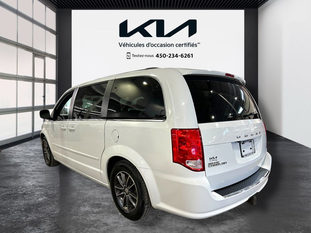 2016 Dodge Grand Caravan SXT Premium Plus, JAMAIS ACCIDENTÉ, DVD, CUIR in Mirabel, Quebec - 14 - w1024h768px