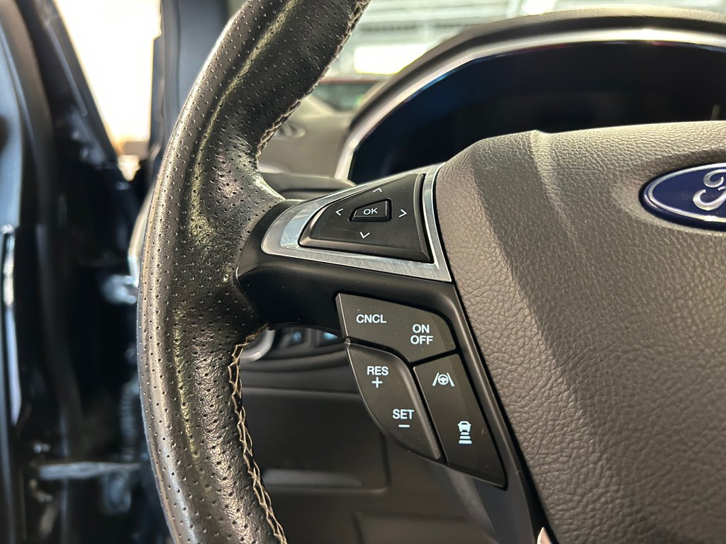 2020 Ford Edge ST, 8 PNEUS ET 8 MAGS, CUIR, TOIT, AWD, HITCH in Mirabel, Quebec - 16 - w1024h768px