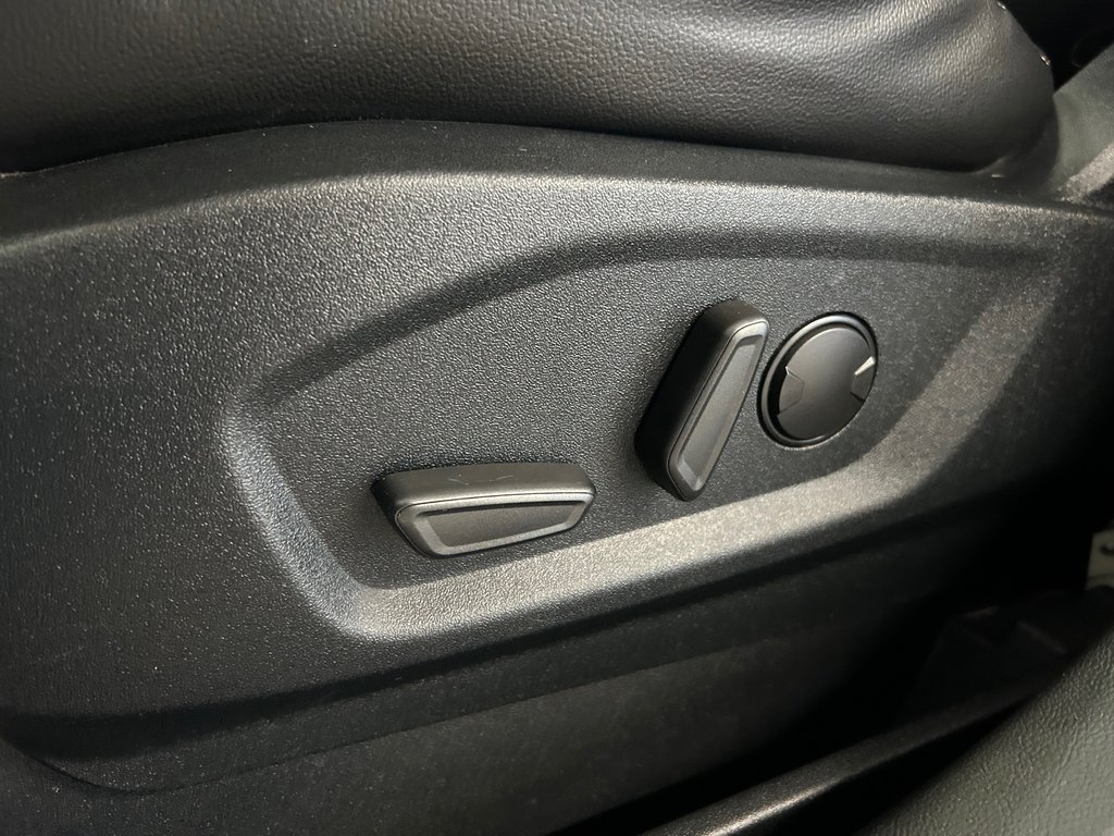 2020 Ford Edge ST, 8 PNEUS ET 8 MAGS, CUIR, TOIT, AWD, HITCH in Mirabel, Quebec - 10 - w1024h768px