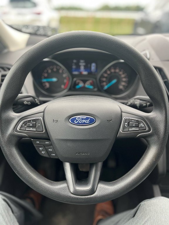 Ford Escape SE, JAMAIS ACCIDENTÉ, AWD, 8 PNEUS 2019 à Mirabel, Québec - 9 - w1024h768px