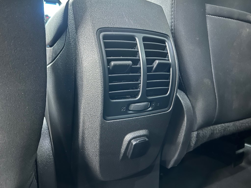 2019 Ford Escape SE, JAMAIS ACCIDENTÉ, AWD, 8 PNEUS in Mirabel, Quebec - 30 - w1024h768px