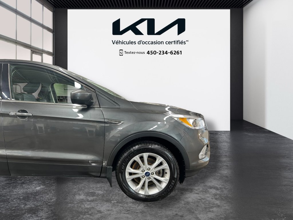 2019 Ford Escape SE, JAMAIS ACCIDENTÉ, AWD, 8 PNEUS in Mirabel, Quebec - 36 - w1024h768px