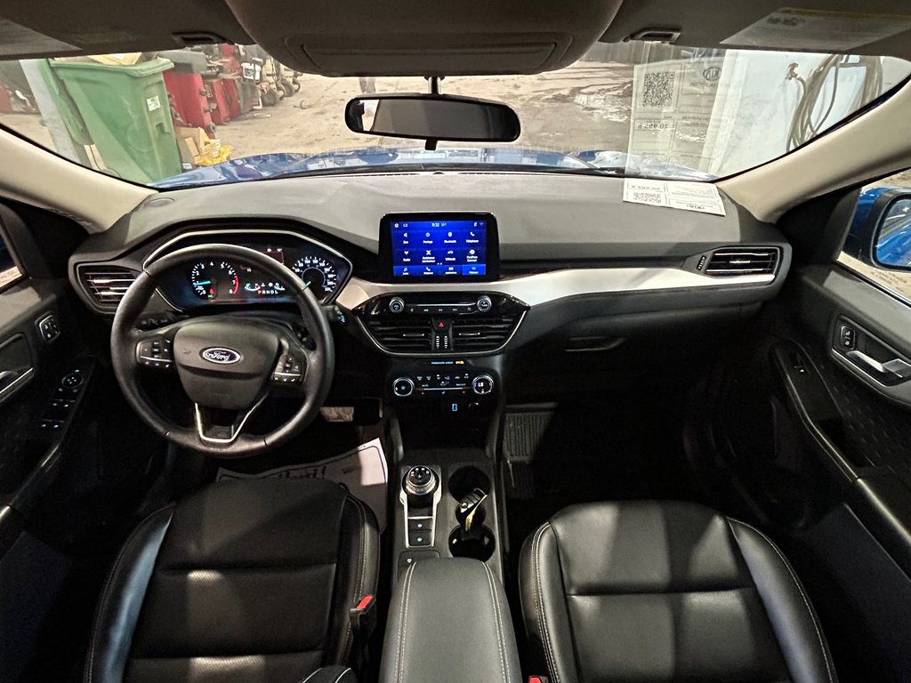 2020 Ford Escape SEL, CUIR SIÈGES CHAUFFANTS, VOLANT CHAUFFANT in Mirabel, Quebec - 4 - w1024h768px