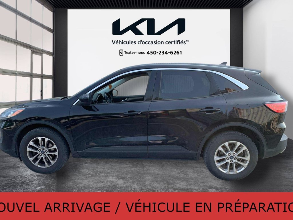 2021 Ford Escape SE, AWD, AUCUN ACCIDENT, MAGS, HITCH, CAMERA in Mirabel, Quebec - 3 - w1024h768px