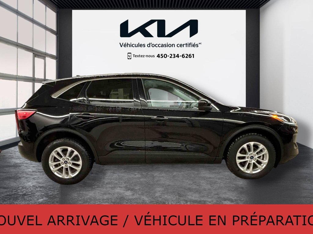 Ford Escape SE Hybrid, JAMAIS ACCIDENTÉ, PNEUS HIVERS, AWD 2021 à Mirabel, Québec - 30 - w1024h768px