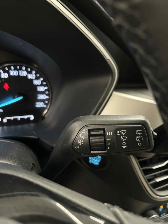 Ford Escape SE Hybrid, JAMAIS ACCIDENTÉ, PNEUS HIVERS, AWD 2021 à Mirabel, Québec - 24 - w1024h768px