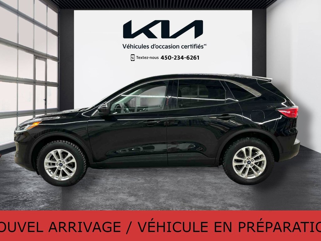 Ford Escape SE Hybrid, JAMAIS ACCIDENTÉ, PNEUS HIVERS, AWD 2021 à Mirabel, Québec - 4 - w1024h768px