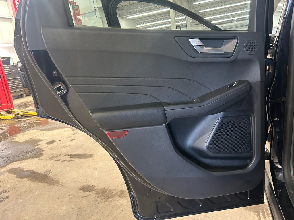 Ford Escape Titanium Plug-In Hybrid, JAMAIS ACCIDENTÉ, AWD 2021 à Mirabel, Québec - 21 - w1024h768px