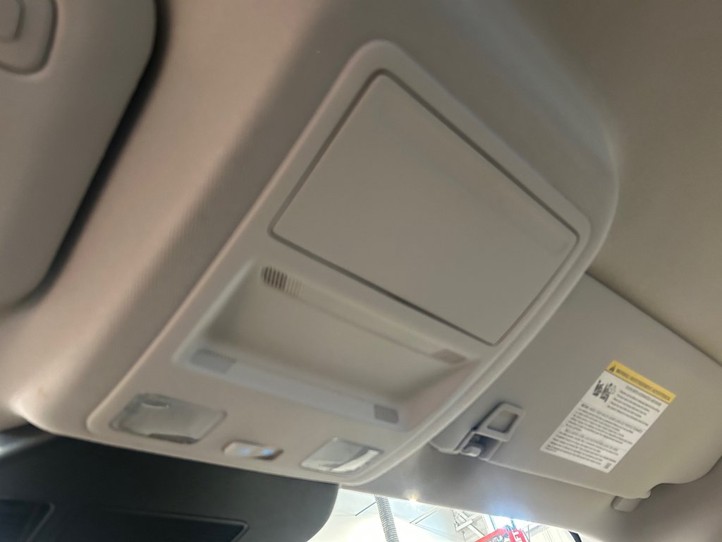 Ford Escape Titanium Plug-In Hybrid, JAMAIS ACCIDENTÉ, AWD 2021 à Mirabel, Québec - 25 - w1024h768px