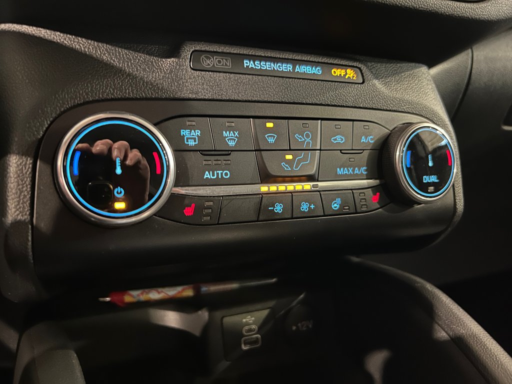 2024 Ford Escape Active, JAMAIS ACCIDENTÉ, 8 PNEUS, AWD in Mirabel, Quebec - 21 - w1024h768px