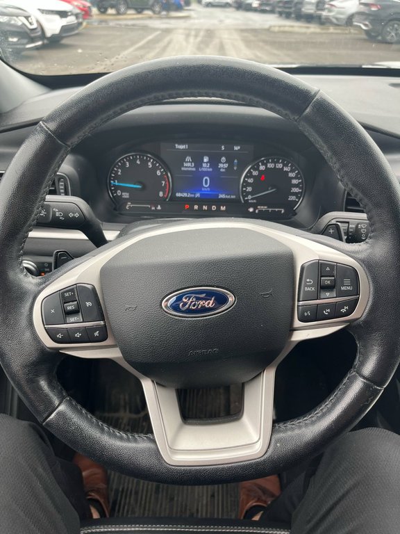 Ford Explorer XLT, JAMAIS ACCIDENTÉ, 6 PASSAGERS, AWD, MAGS 2021 à Mirabel, Québec - 9 - w1024h768px