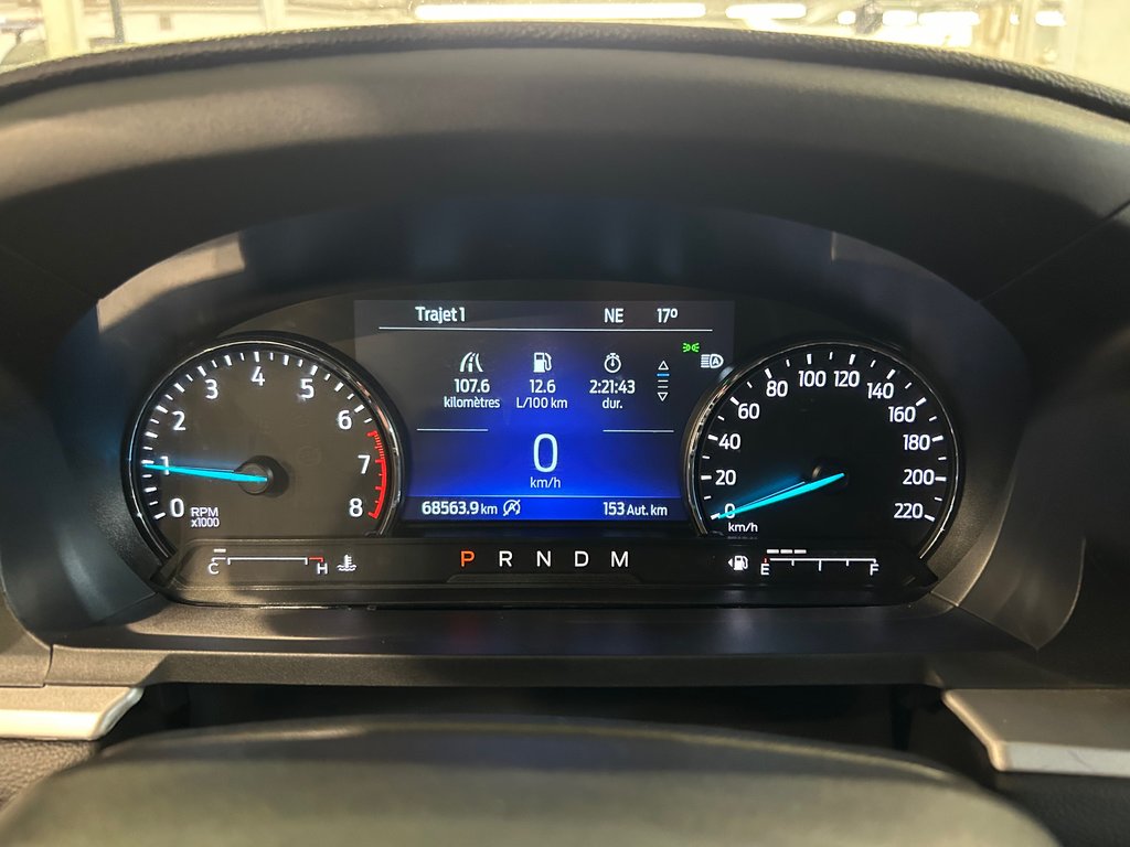 2021 Ford Explorer XLT, JAMAIS ACCIDENTÉ, 6 PASSAGERS, AWD, MAGS in Mirabel, Quebec - 12 - w1024h768px