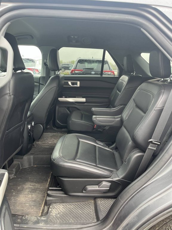 Ford Explorer XLT, JAMAIS ACCIDENTÉ, 6 PASSAGERS, AWD, MAGS 2021 à Mirabel, Québec - 18 - w1024h768px