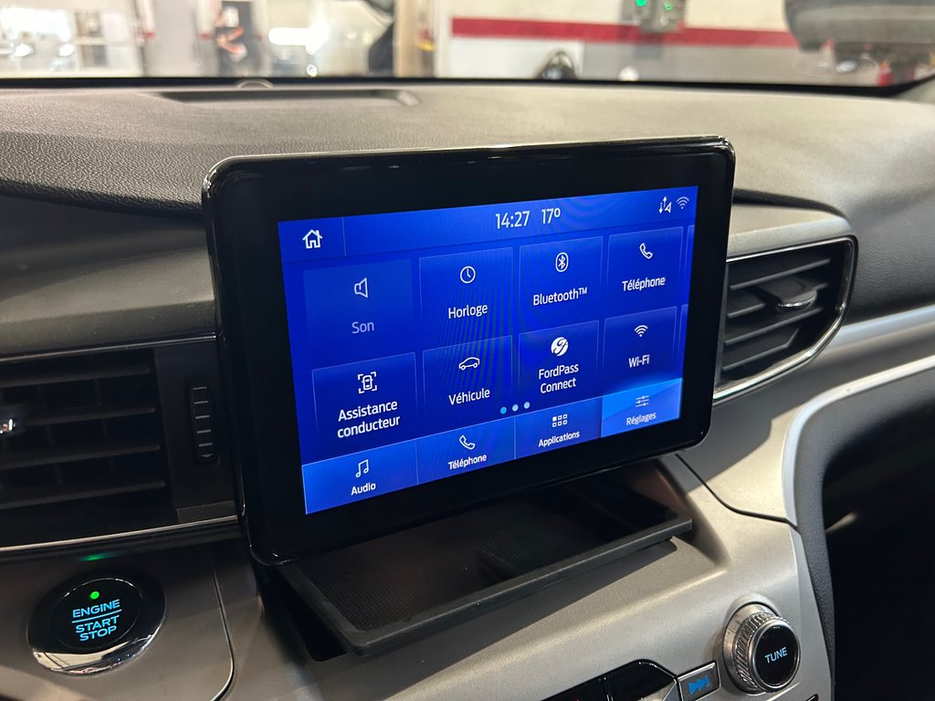 2021 Ford Explorer XLT, JAMAIS ACCIDENTÉ, 6 PASSAGERS, AWD, MAGS in Mirabel, Quebec - 17 - w1024h768px