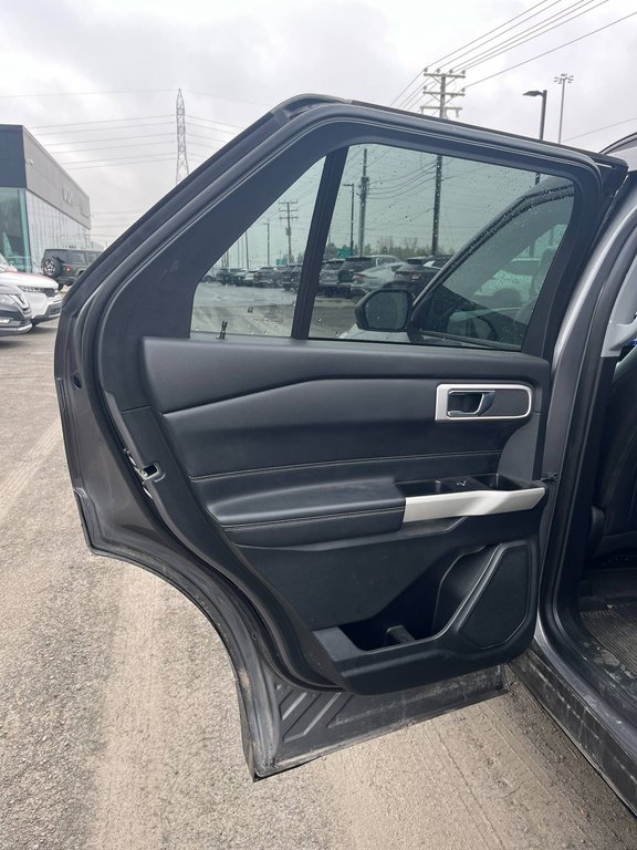 Ford Explorer XLT, JAMAIS ACCIDENTÉ, 6 PASSAGERS, AWD, MAGS 2021 à Mirabel, Québec - 17 - w1024h768px