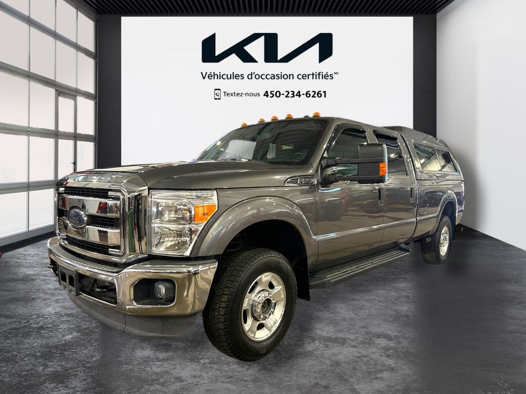 Ford Super Duty F-250 SRW XLT Crew Cab LWB 4WD, JAMAIS ACCIDENTÉ, V8 2014 à Mirabel, Québec - 1 - w1024h768px