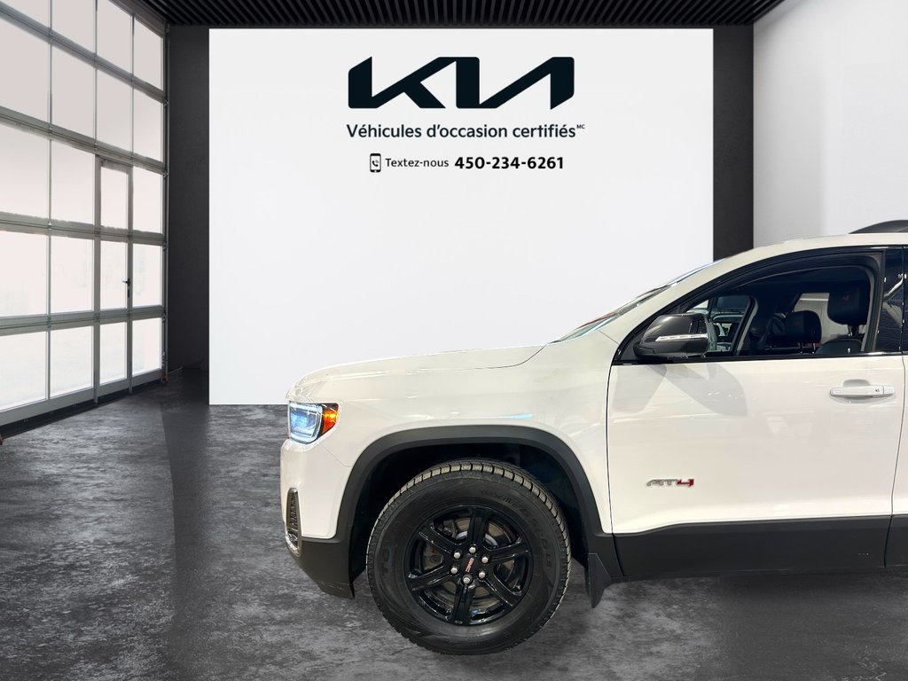 2023 GMC Acadia AT4, JAMAIS ACCIDENTÉ, 8 PNEUS, CUIR, TOIT in Mirabel, Quebec - 7 - w1024h768px