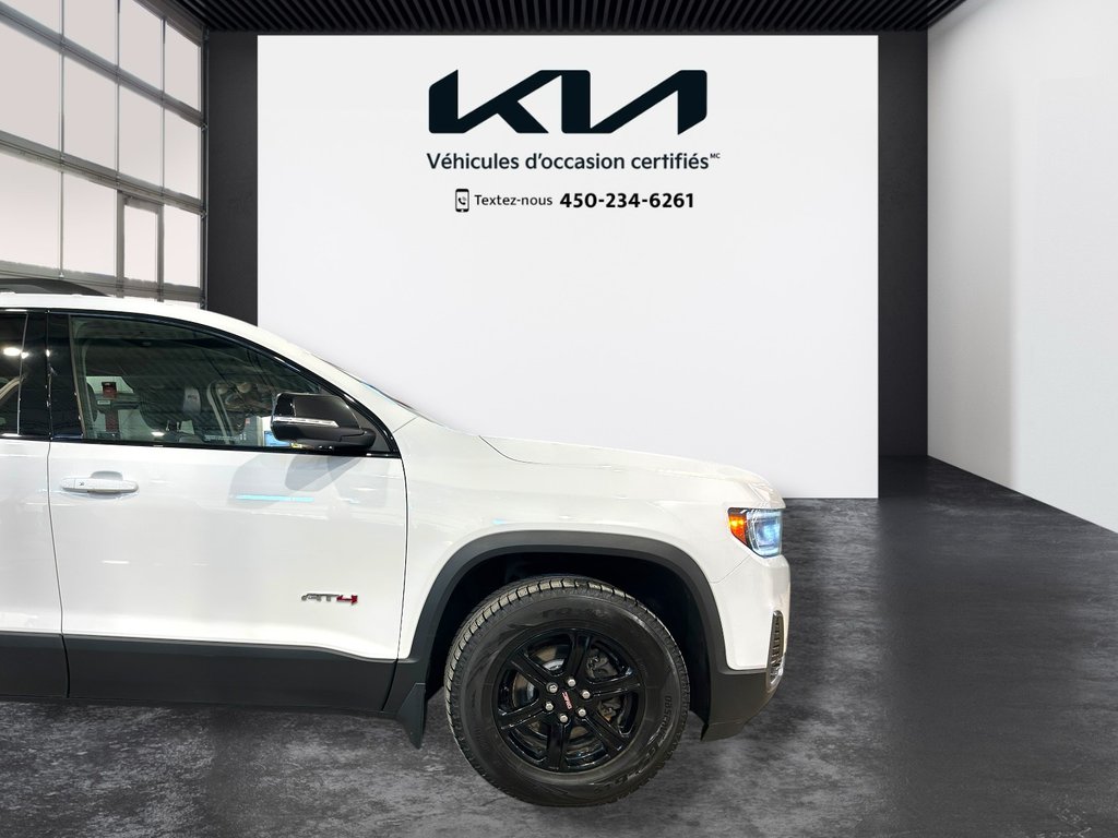 2023 GMC Acadia AT4, JAMAIS ACCIDENTÉ, 8 PNEUS, CUIR, TOIT in Mirabel, Quebec - 39 - w1024h768px