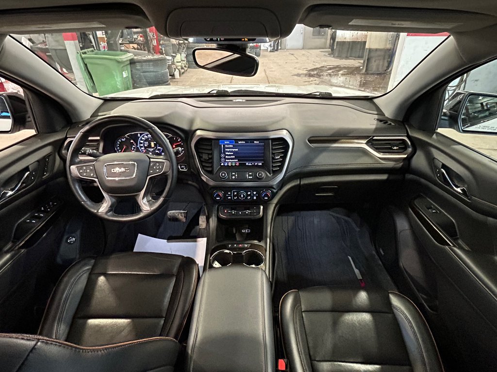 2023 GMC Acadia AT4, JAMAIS ACCIDENTÉ, 8 PNEUS, CUIR, TOIT in Mirabel, Quebec - 5 - w1024h768px