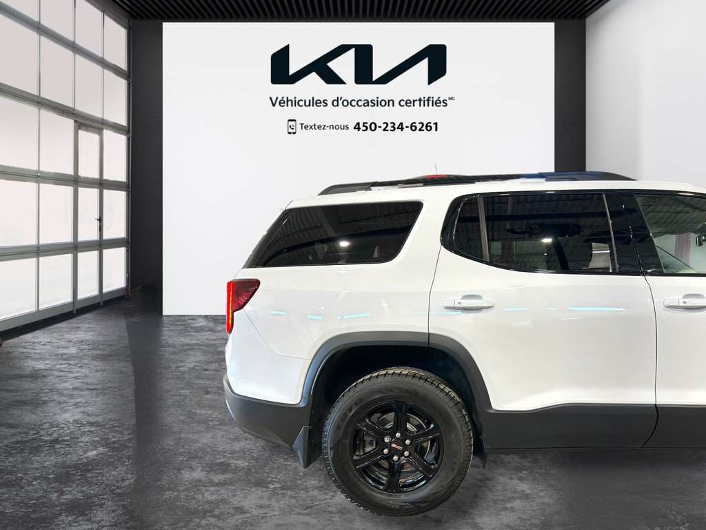 2023 GMC Acadia AT4, JAMAIS ACCIDENTÉ, 8 PNEUS, CUIR, TOIT in Mirabel, Quebec - 38 - w1024h768px
