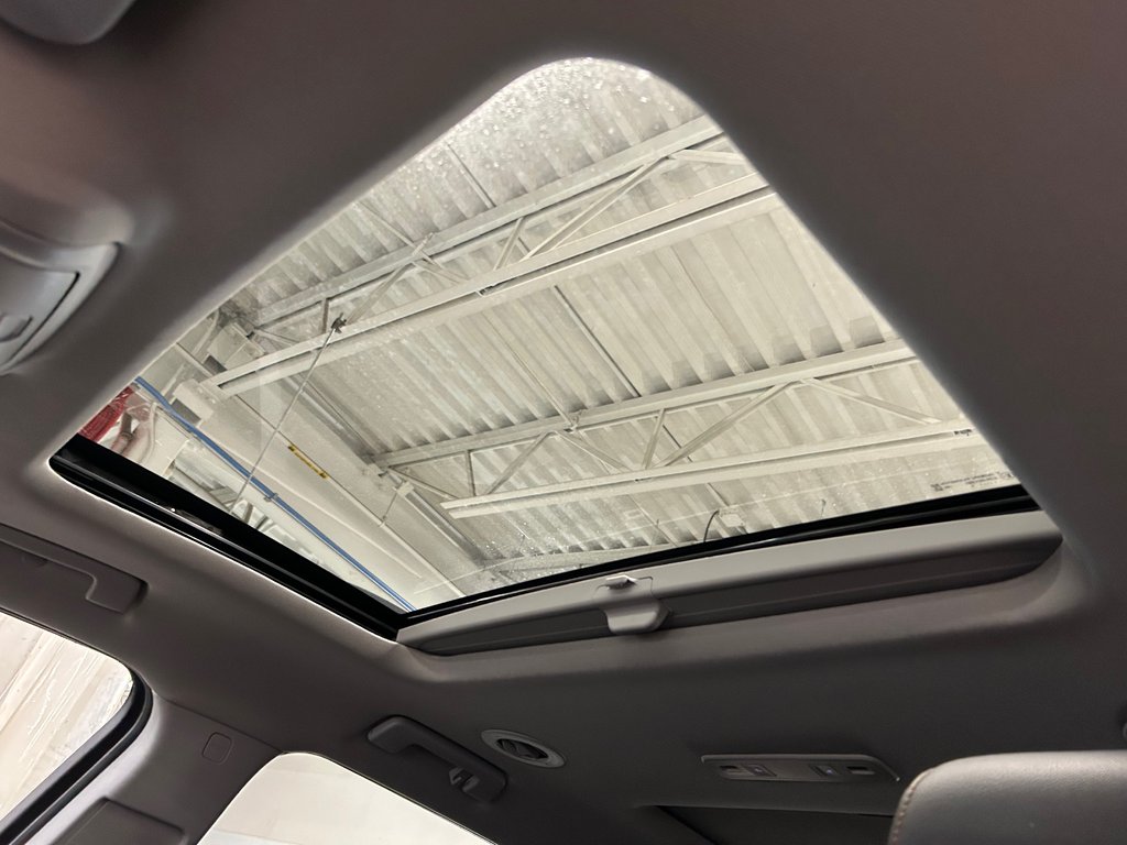 2023 GMC Acadia AT4, JAMAIS ACCIDENTÉ, 8 PNEUS, CUIR, TOIT in Mirabel, Quebec - 23 - w1024h768px