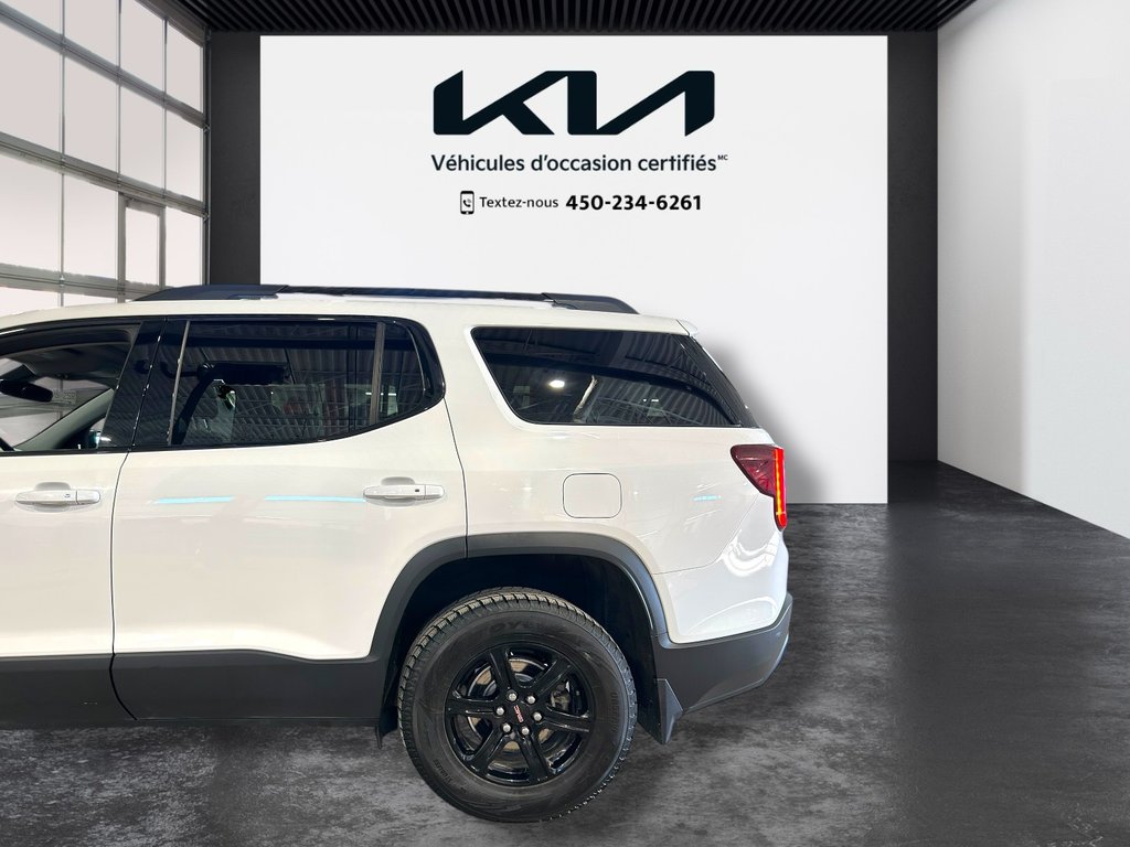 2023 GMC Acadia AT4, JAMAIS ACCIDENTÉ, 8 PNEUS, CUIR, TOIT in Mirabel, Quebec - 30 - w1024h768px