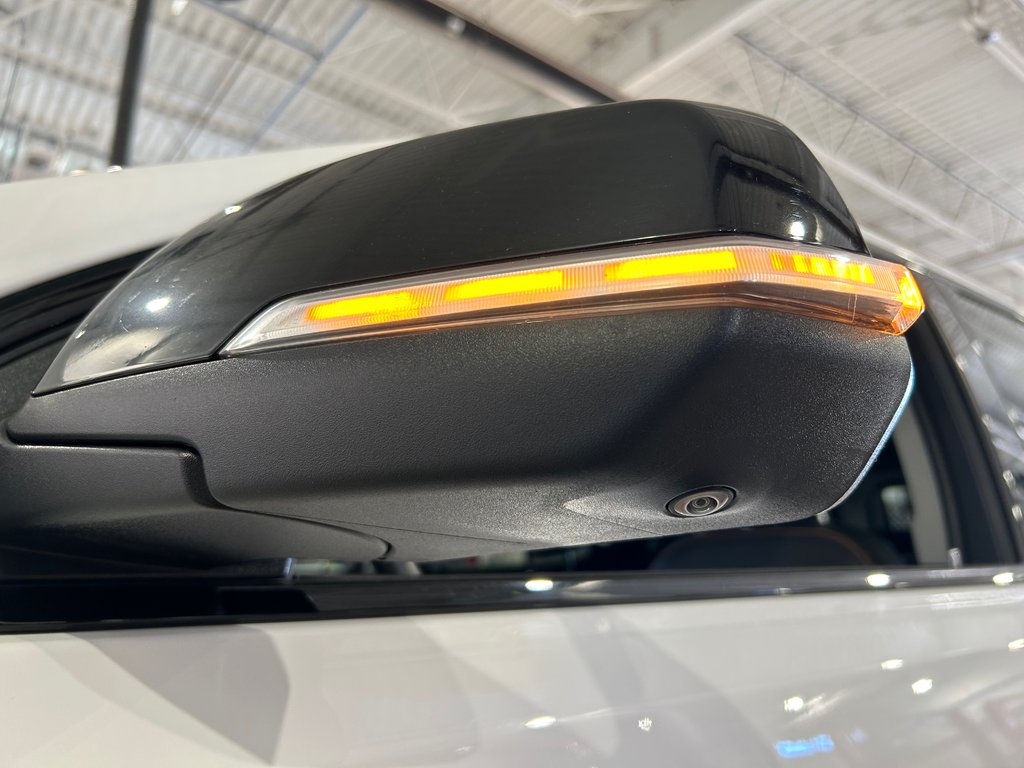 2023 GMC Acadia AT4, JAMAIS ACCIDENTÉ, 8 PNEUS, CUIR, TOIT in Mirabel, Quebec - 18 - w1024h768px