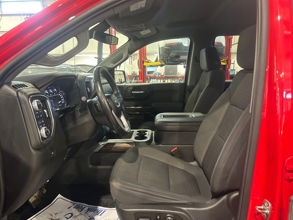 GMC Sierra 1500 Elevation, JAMAIS ACCIDENTÉ, 8 MAGS, HITCH 2021 à Mirabel, Québec - 9 - w1024h768px