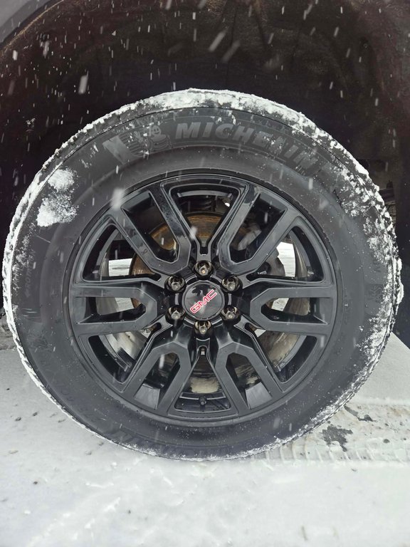GMC Sierra 1500 Elevation, JAMAIS ACCIDENTÉ, 8 MAGS, HITCH 2021 à Mirabel, Québec - 6 - w1024h768px