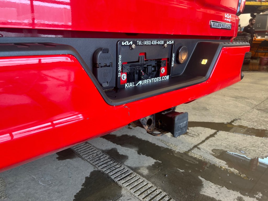 GMC Sierra 1500 Elevation, JAMAIS ACCIDENTÉ, 8 MAGS, HITCH 2021 à Mirabel, Québec - 31 - w1024h768px