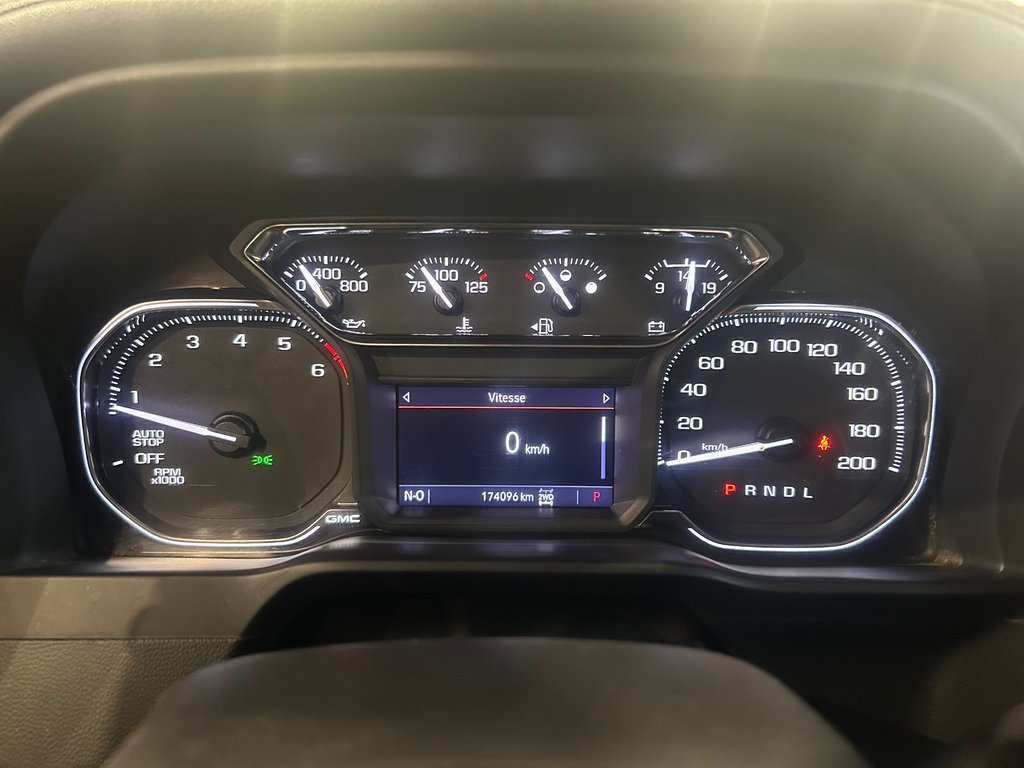 GMC Sierra 1500 Elevation, JAMAIS ACCIDENTÉ, 8 MAGS, HITCH 2021 à Mirabel, Québec - 12 - w1024h768px