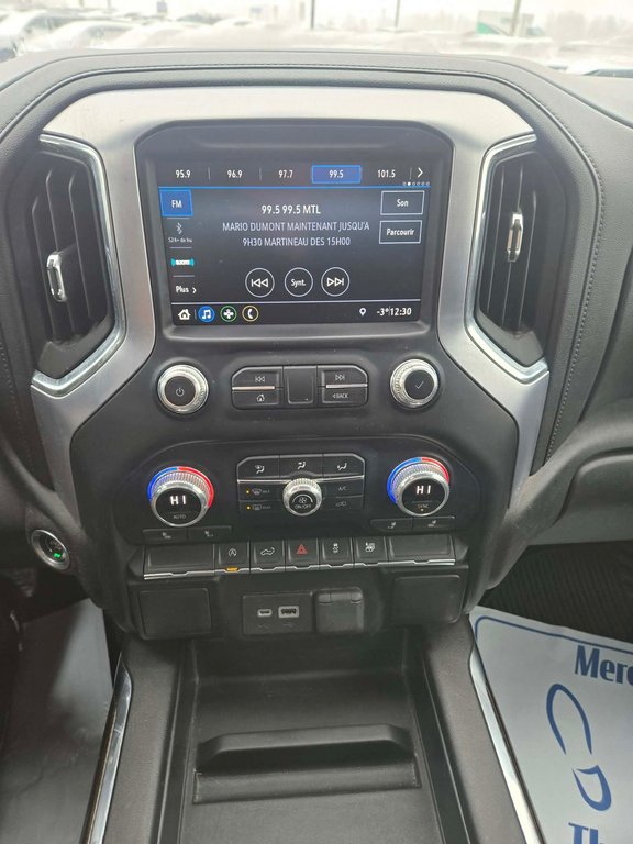 GMC Sierra 1500 Elevation, JAMAIS ACCIDENTÉ, 8 MAGS, HITCH 2021 à Mirabel, Québec - 17 - w1024h768px