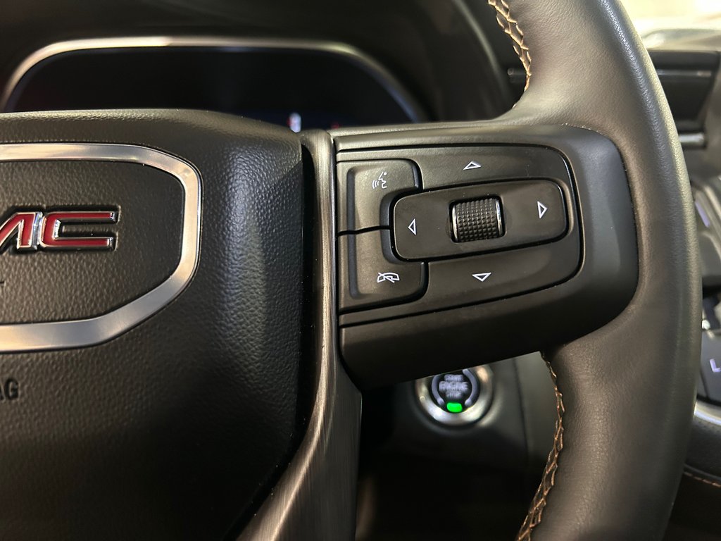 GMC Yukon XL AT4, JAMAIS ACCIDENTÉ, DÉMONSTRATEUR, 7 PASSAGERS 2024 à Mirabel, Québec - 18 - w1024h768px