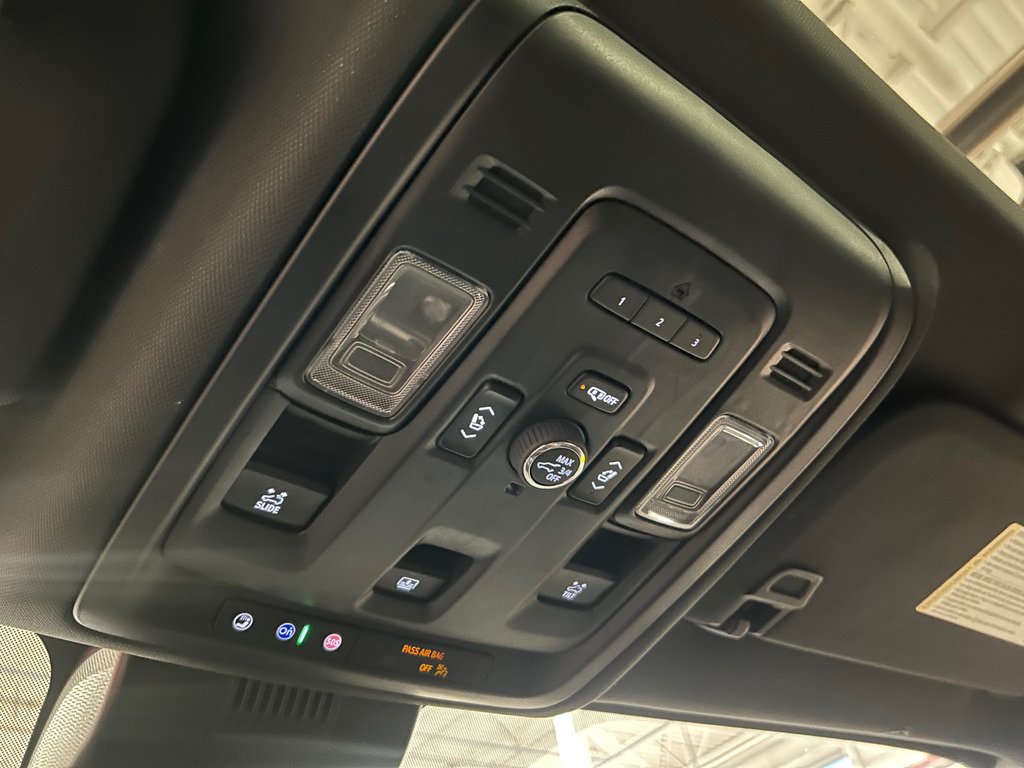 GMC Yukon XL AT4, JAMAIS ACCIDENTÉ, DÉMONSTRATEUR, 7 PASSAGERS 2024 à Mirabel, Québec - 25 - w1024h768px