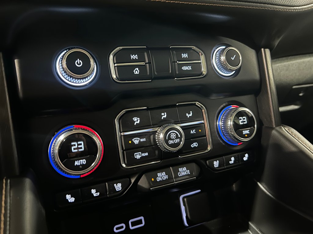 GMC Yukon XL AT4, JAMAIS ACCIDENTÉ, DÉMONSTRATEUR, 7 PASSAGERS 2024 à Mirabel, Québec - 23 - w1024h768px