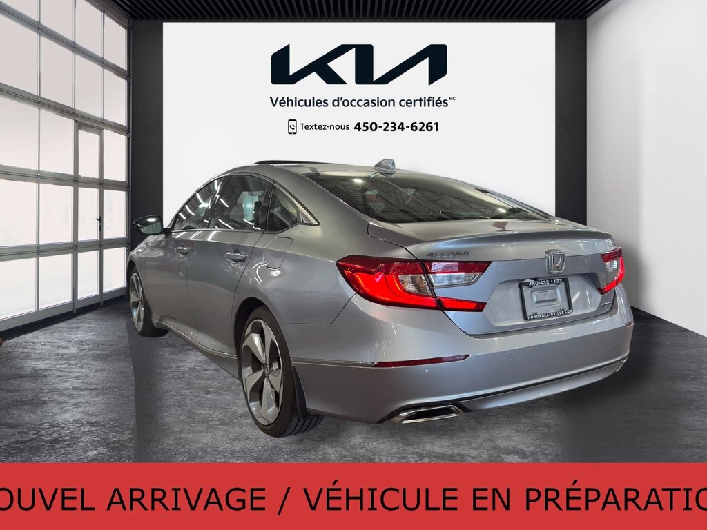Honda Accord Sedan Touring, JAMAIS ACCIDENTÉ, CUIR, GPS, HUD. TOIT 2018 à Mirabel, Québec - 11 - w1024h768px