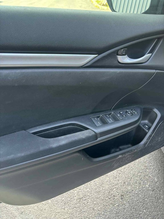 2021 Honda Civic Sedan LX, JAMAIS ACCIDENTÉ, AUTOMATIQUE, A/C in Mirabel, Quebec - 5 - w1024h768px