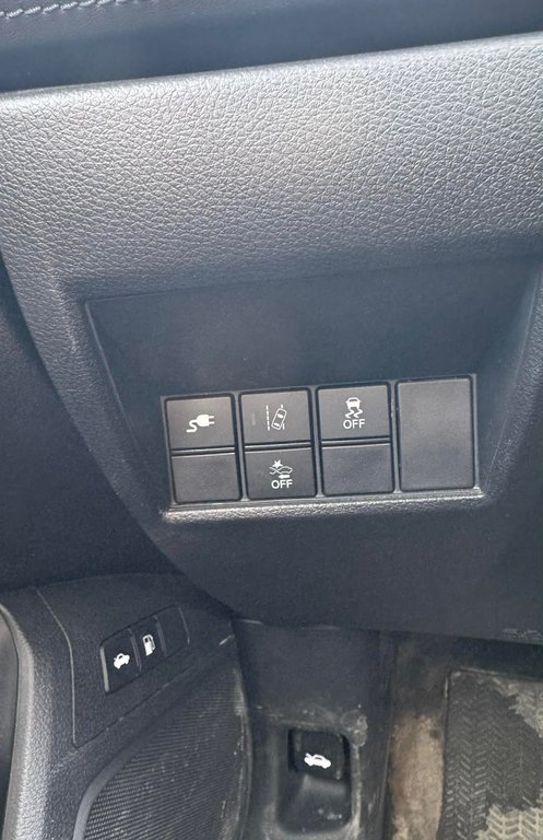 Honda Clarity Plug-In Hybrid MAGS, JAMAIS ACCIDENTÉ, 8 PNEUS, SIÈGES CHAUFFANTS 2020 à Mirabel, Québec - 18 - w1024h768px