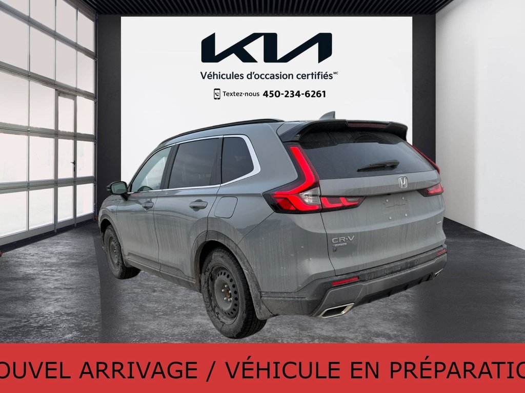 Honda CR-V Hybrid Touring, JAMAIS ACCIDENTÉ, 8 PNEUS, MAGS, AWD 2024 à Mirabel, Québec - 13 - w1024h768px