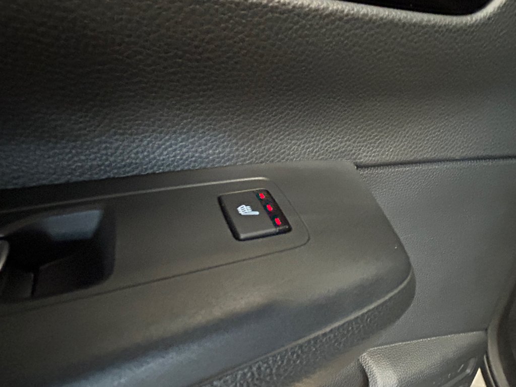 2024 Honda CR-V Hybrid Touring, JAMAIS ACCIDENTÉ, 8 PNEUS, MAGS, AWD in Mirabel, Quebec - 30 - w1024h768px