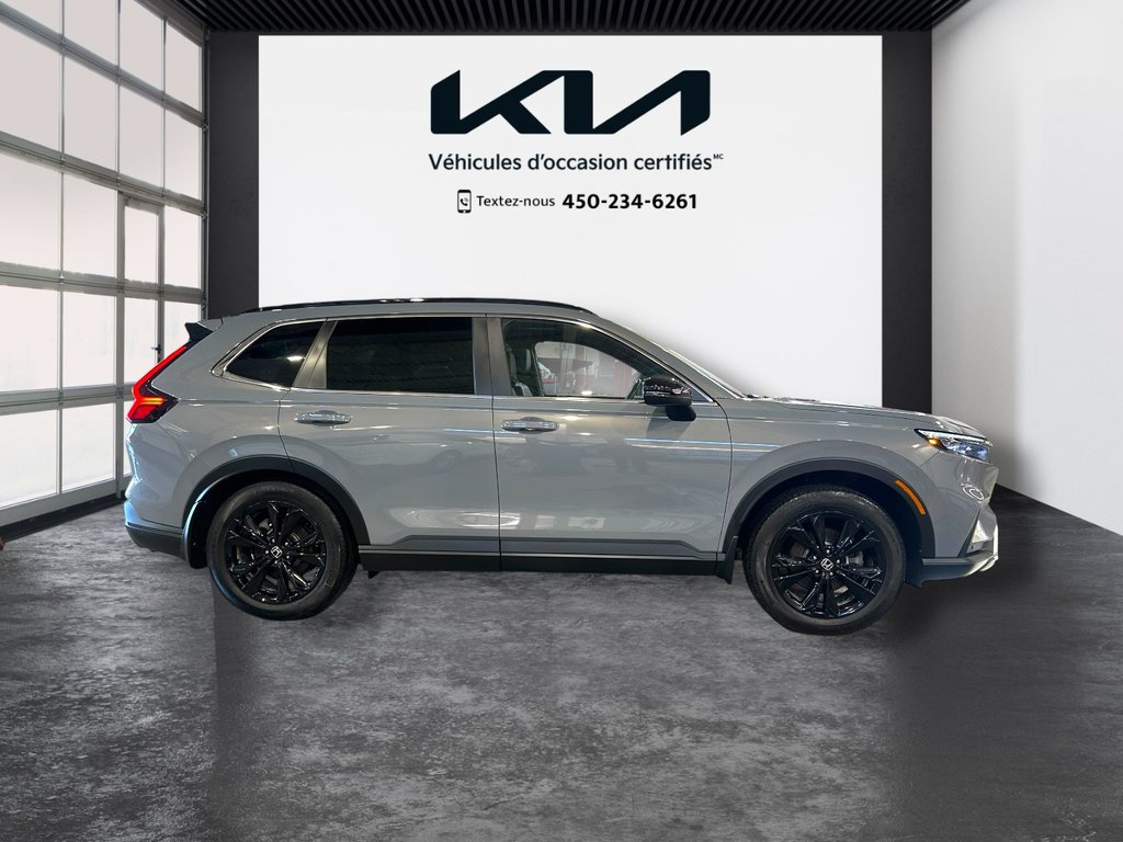 2024 Honda CR-V Hybrid Touring, JAMAIS ACCIDENTÉ, 8 PNEUS, MAGS, AWD in Mirabel, Quebec - 35 - w1024h768px