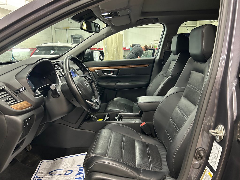 2017 Honda CR-V Touring, JAMAIS ACCIDENTÉ, CUIR, TOIT, GPS in Mirabel, Quebec - 9 - w1024h768px