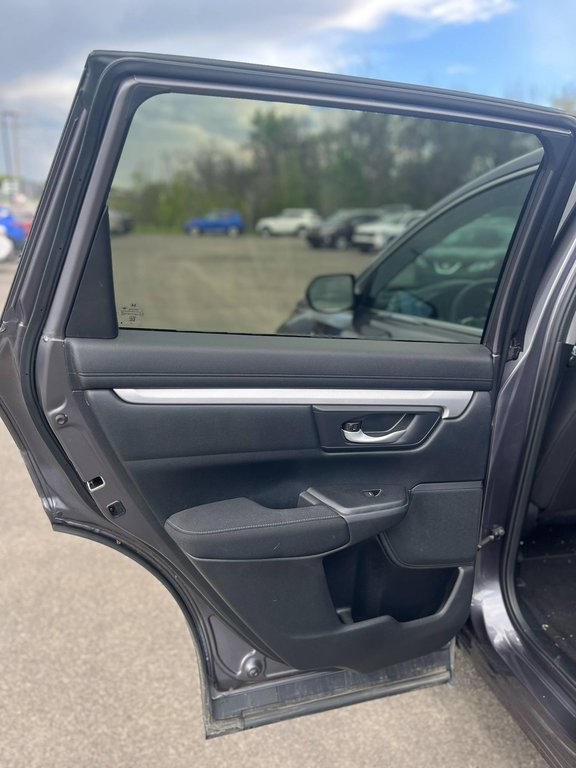 2020 Honda CR-V LX, JAMAIS ACCIDENTÉ, 8 PNEUS, MAGS in Mirabel, Quebec - 18 - w1024h768px