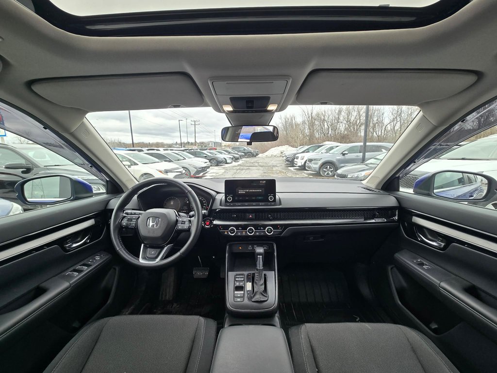 Honda CR-V Sport, JAMAIS ACCIDENTÉ, 8 PNEUS, TOIT, AWD 2025 à Mirabel, Québec - 5 - w1024h768px